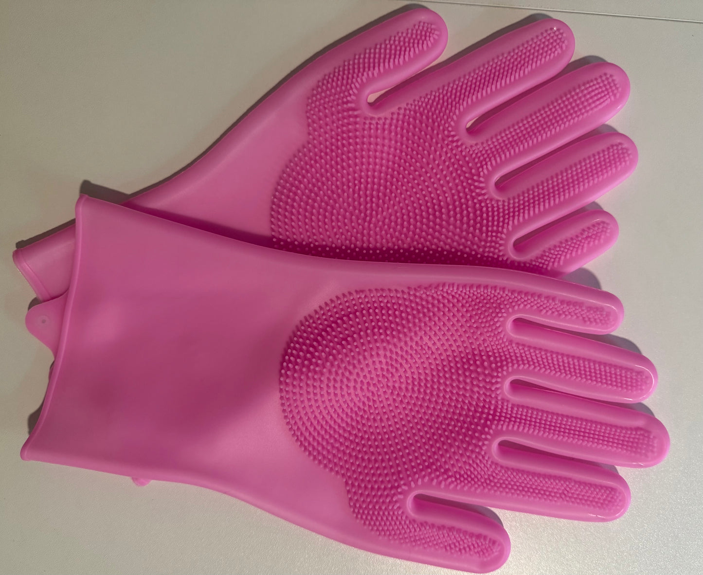 Meowtique Cat Bath & Grooming Gloves – Gentle Scrub & Deshedding Magic