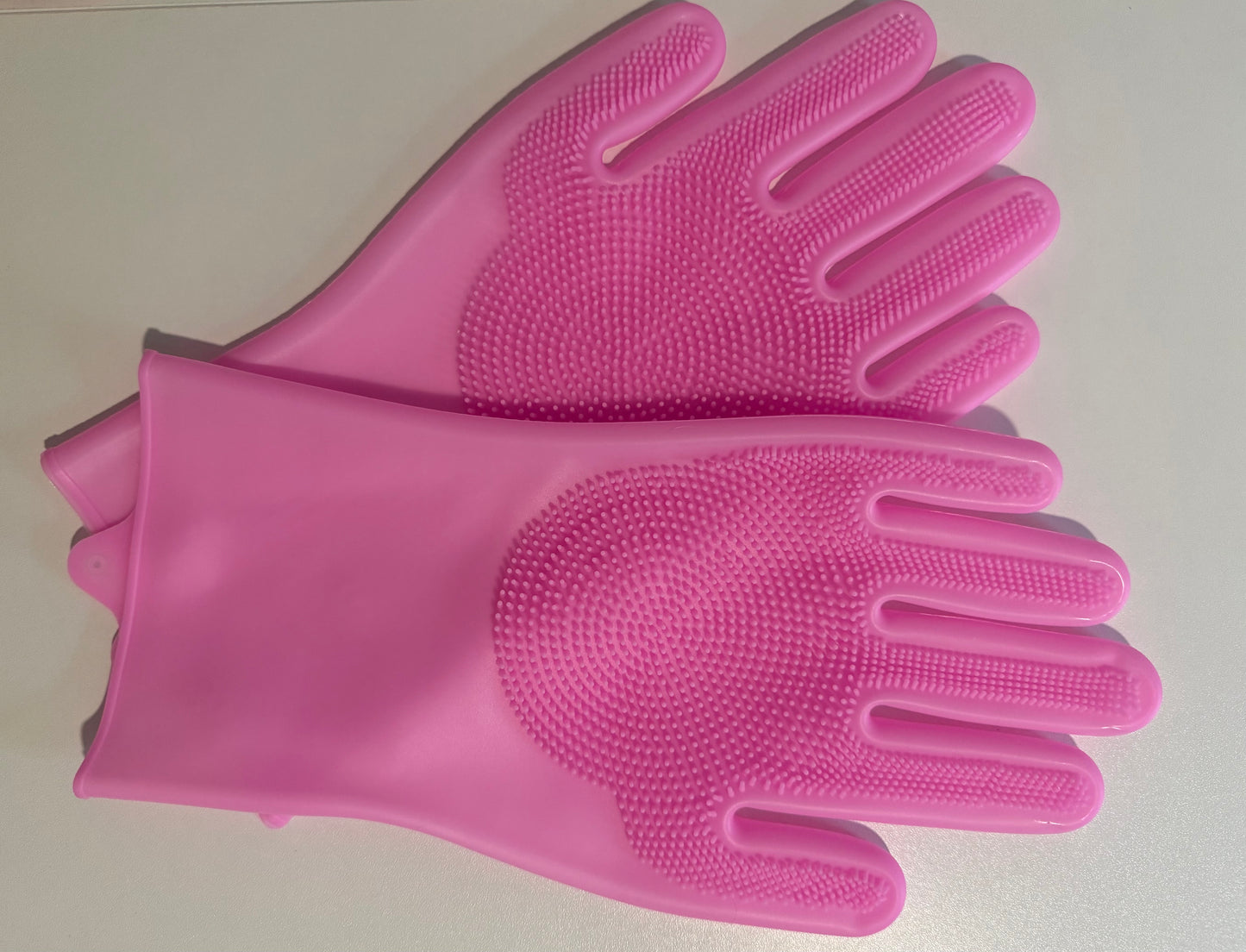 Meowtique Cat Bath & Grooming Gloves – Gentle Scrub & Deshedding Magic